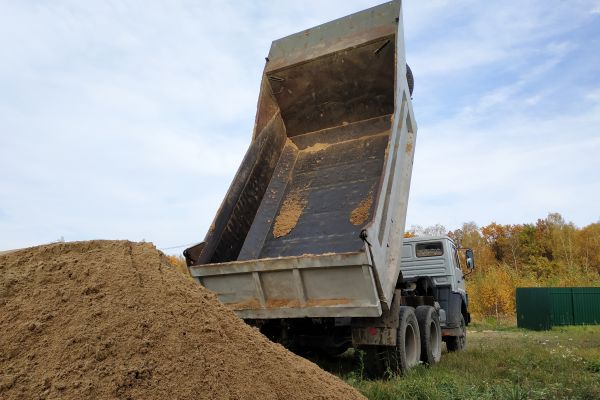 Topsoil Delivery in Palm Harbor