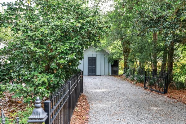 Driveway Rock Delivery in Palm Harbor
